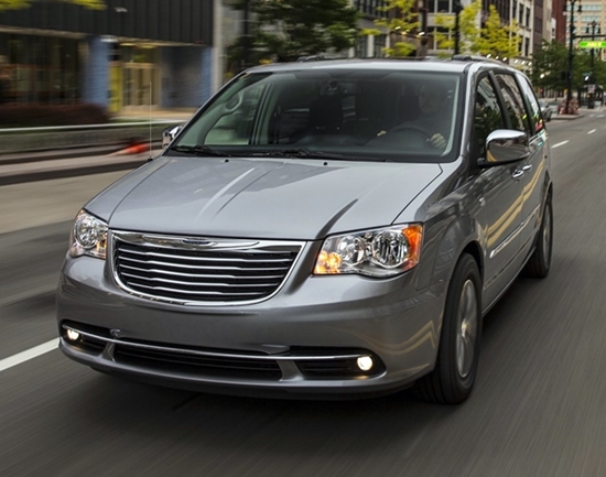 2015 Chrysler Town & Country Photo