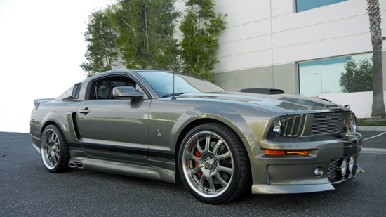 2005 Mustang Photo