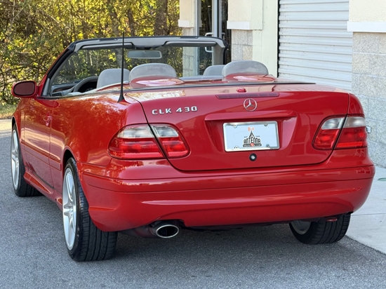 2002 Mecredes CLK430 Photo