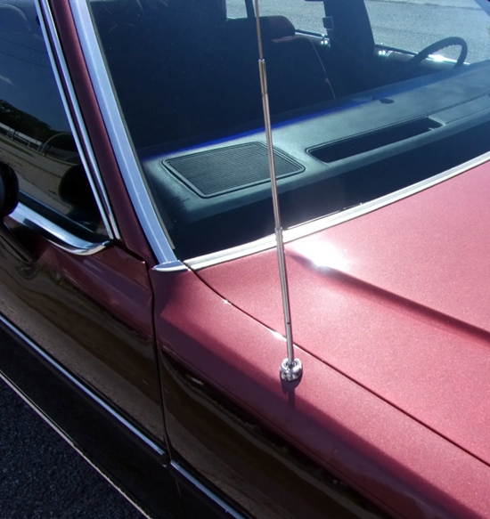 1986 Pontiac Parisienne Power Antenna Photo